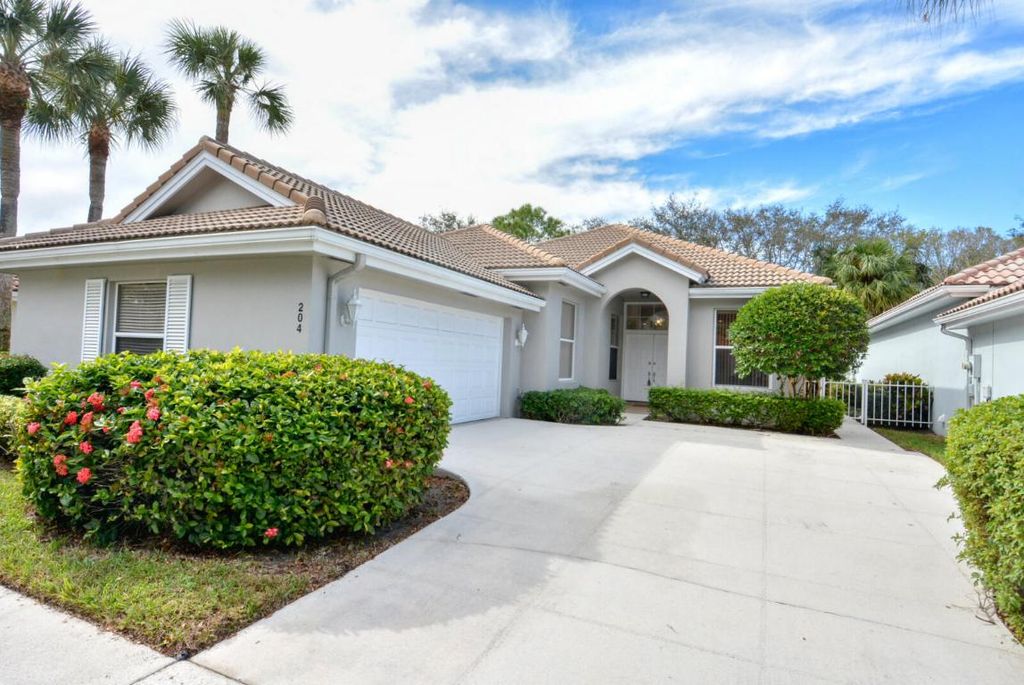 Photo of 204 S Hampton Drive, Jupiter, FL 33458 (MLS # R10932491)