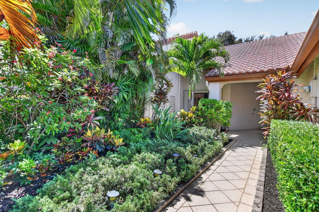 Photo of 23309 WATER Circle, Boca Raton, FL 33486 (MLS # B26058473)