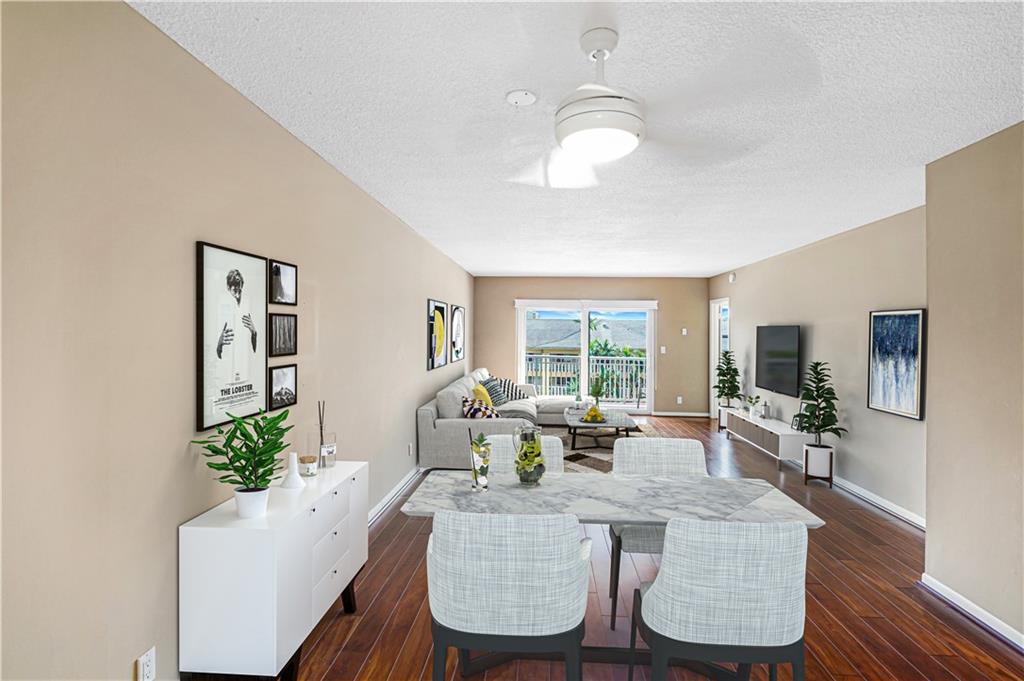 Hawthorne Manor - Residential
