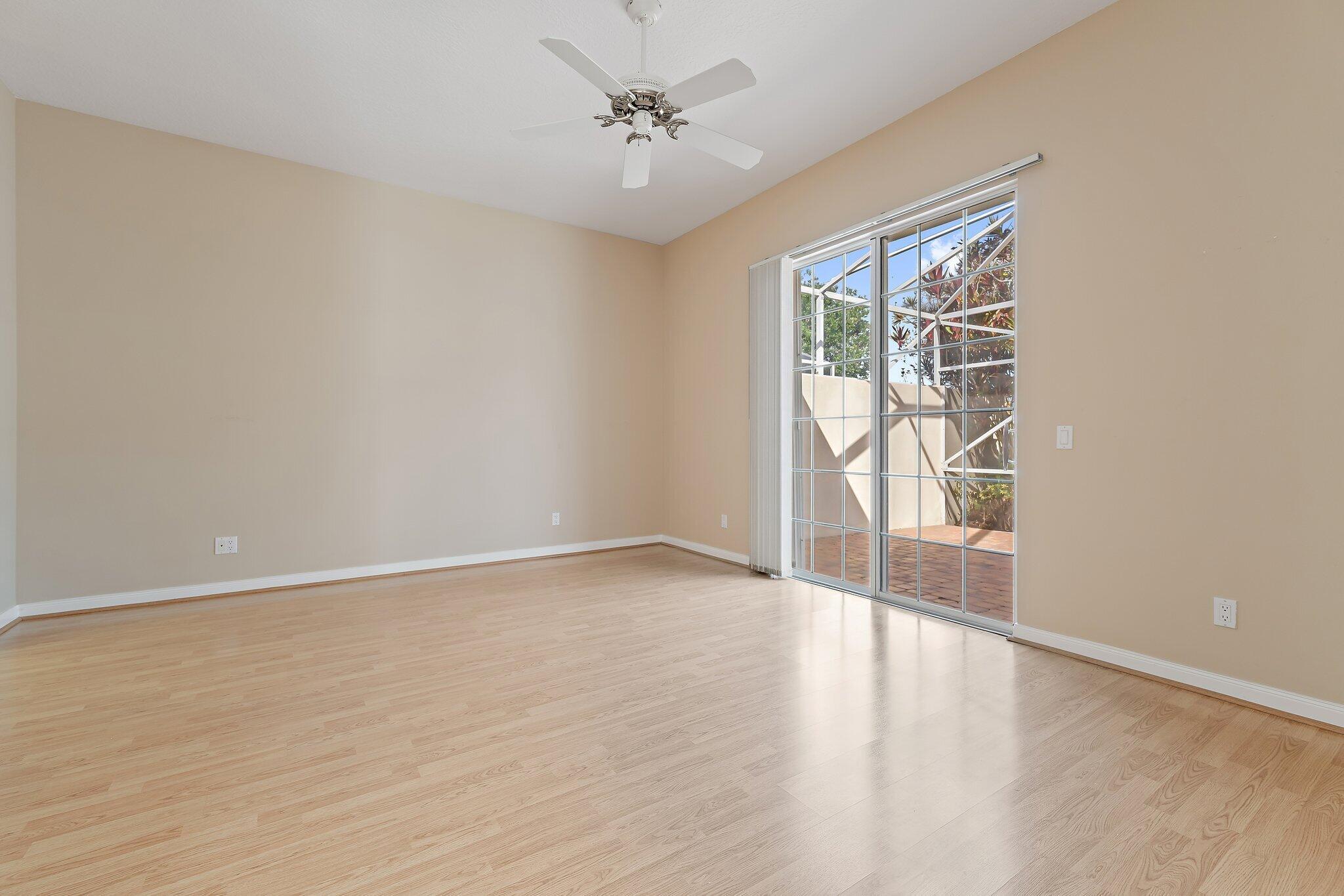 DOUBLE TREE - Residential Lease