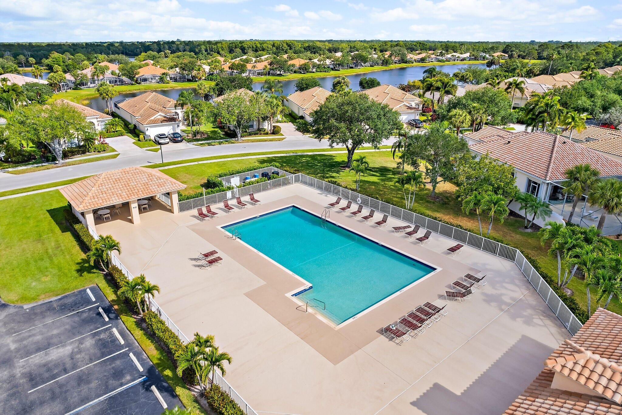 DOUBLE TREE - Residential Lease