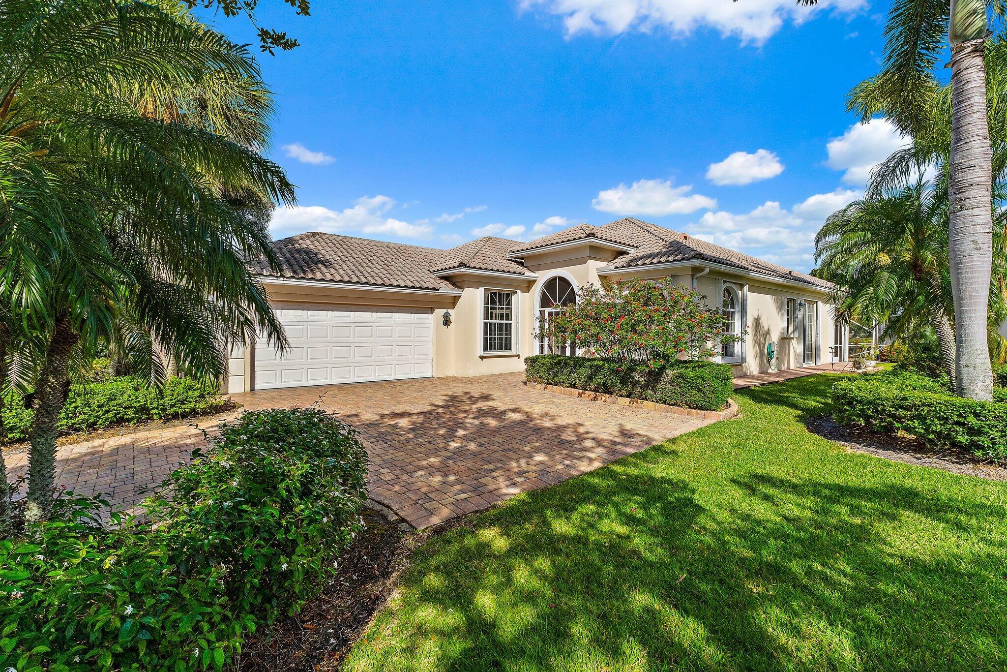 DOUBLE TREE - Residential Lease