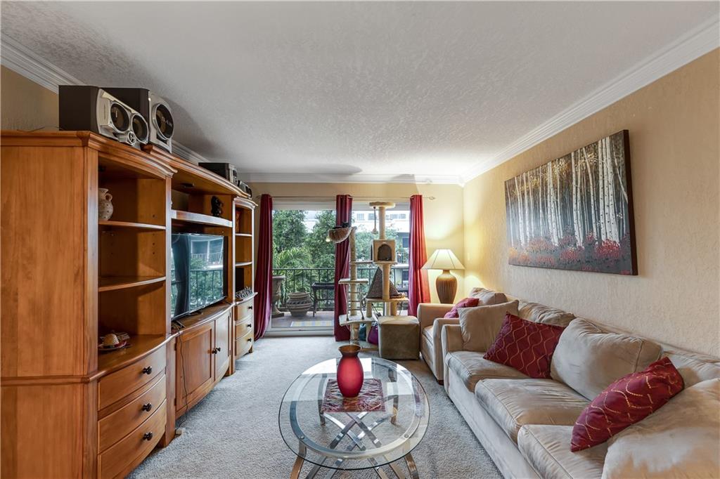 River Manor Condo - Residential