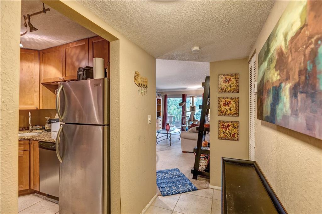 River Manor Condo - Residential
