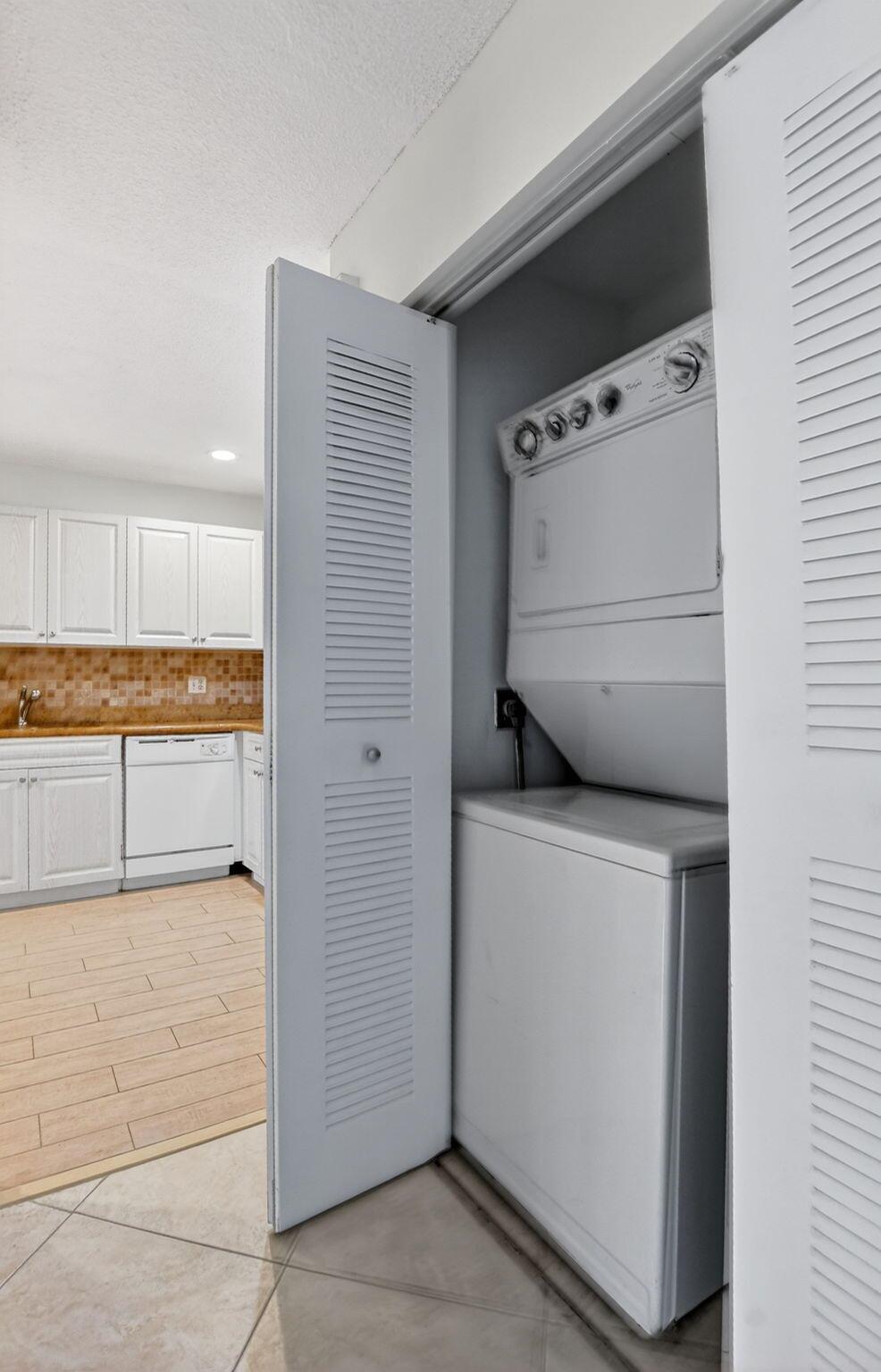 PLUM AT BOCA POINTE - Residential Lease