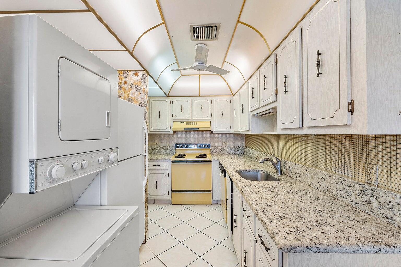 PINES OF DELRAY - Residential