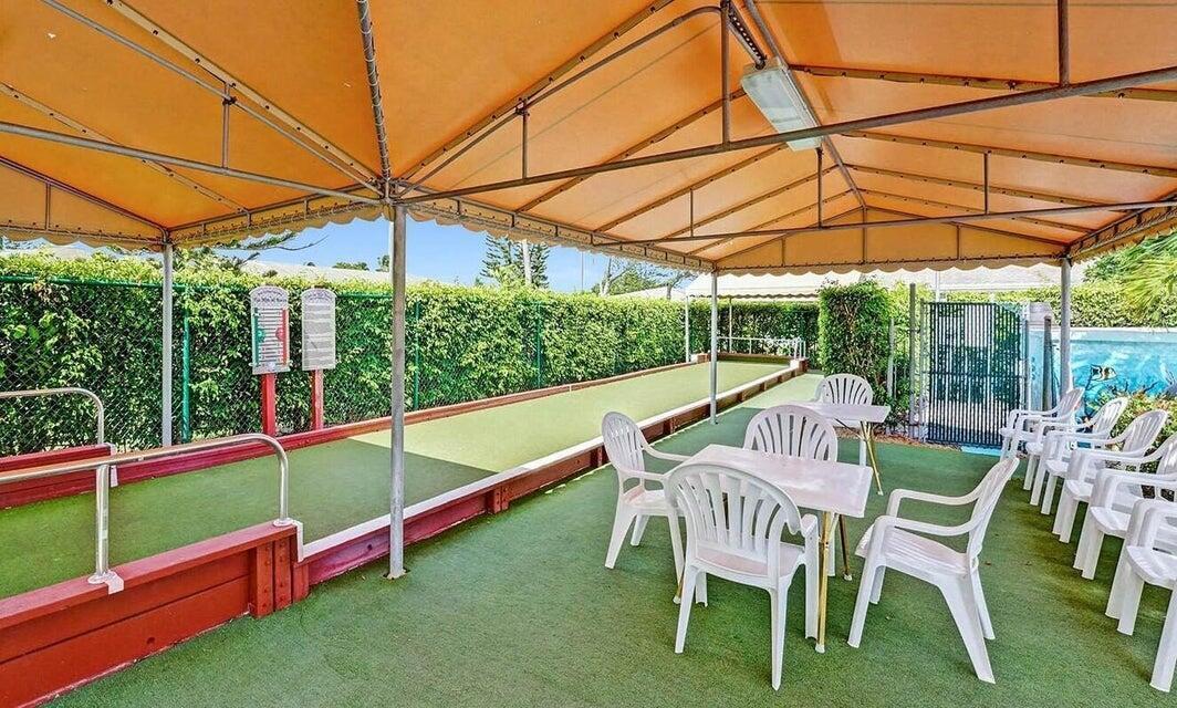 PINES OF DELRAY - Residential