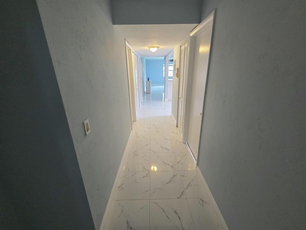 Photo of 717 S Us Highway 1 #412, Jupiter, FL 33477 (MLS # R11107147)