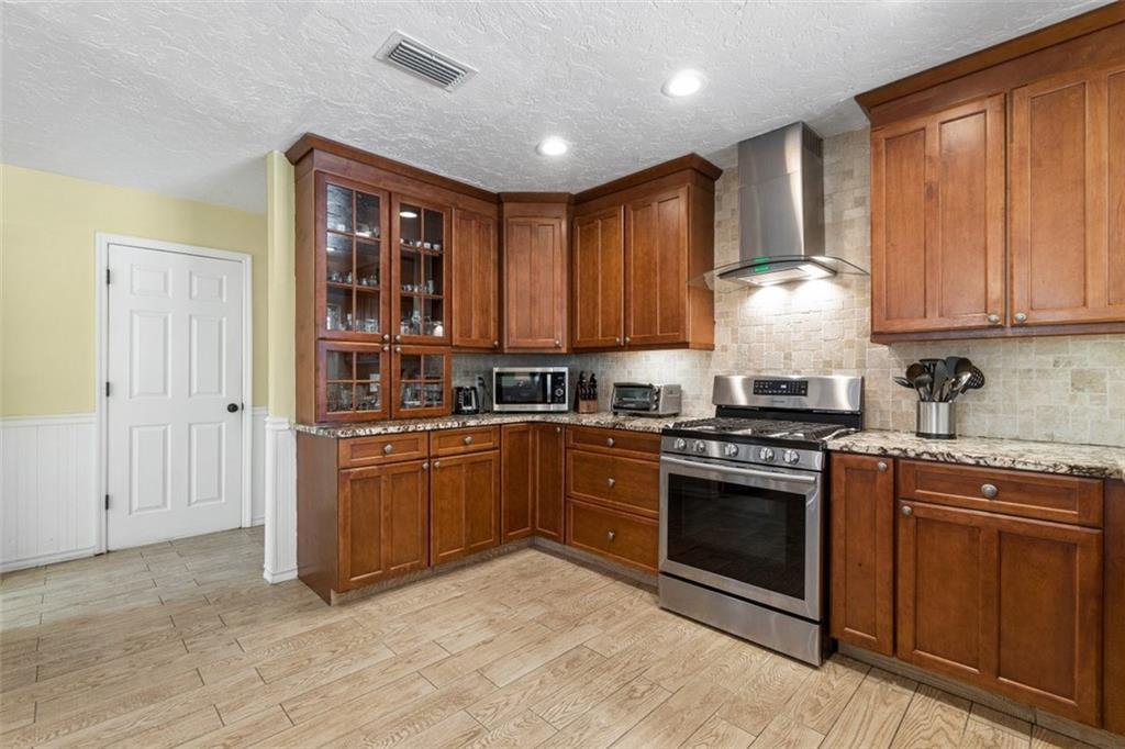 Barrington Woods Wellingt - Residential