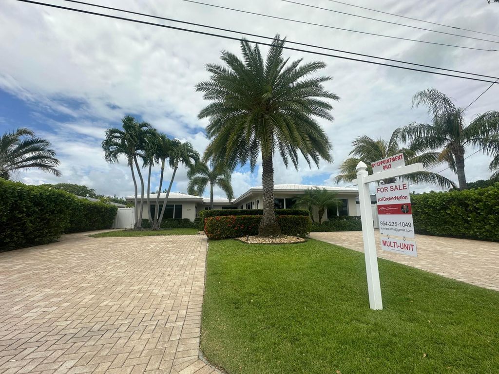 Photo of 3291 NE 18th Terrace #1-2, Oakland Park, FL 33306 (MLS # B26020015)