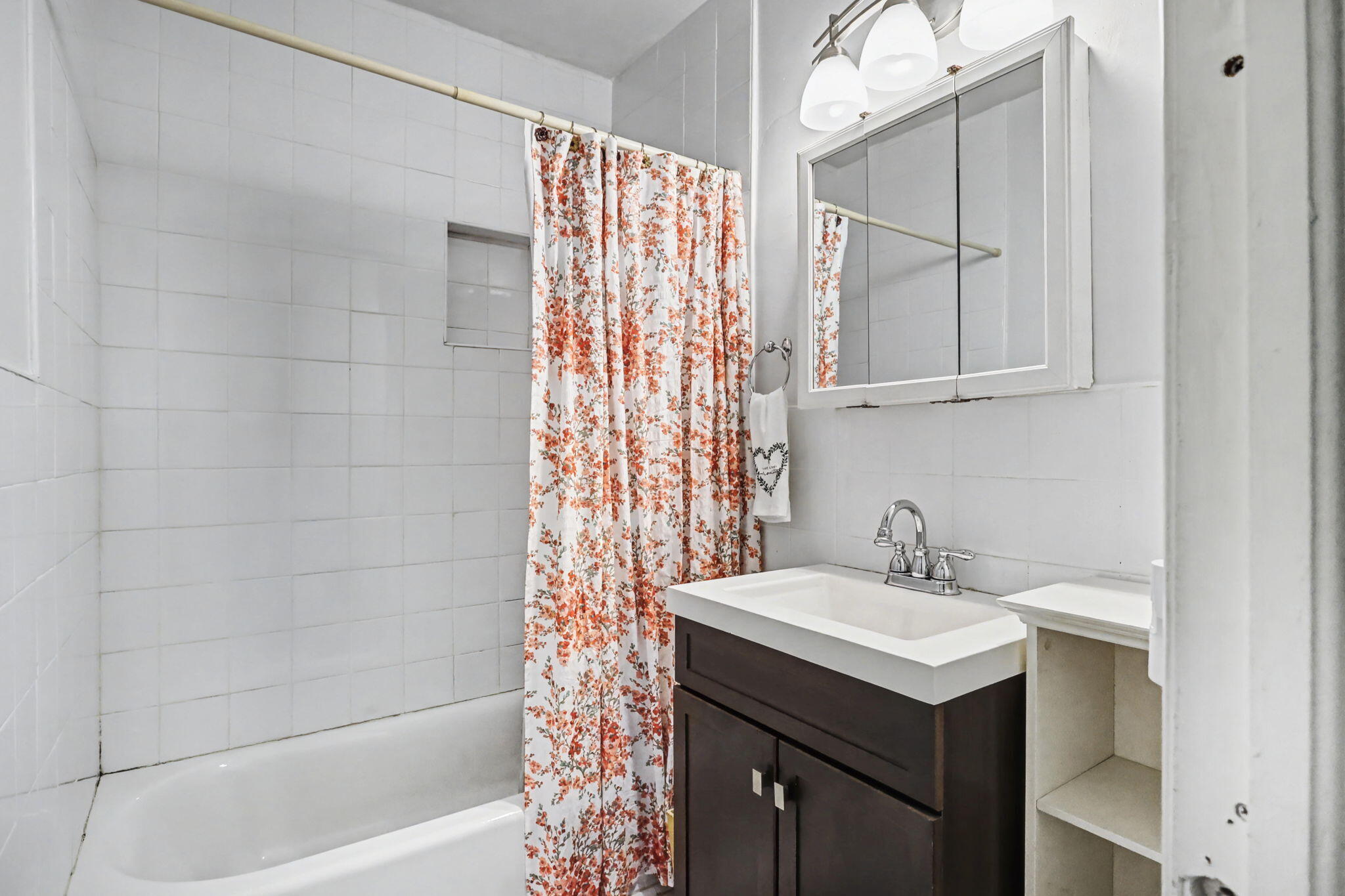 Miramar Tropical Homes - Residential