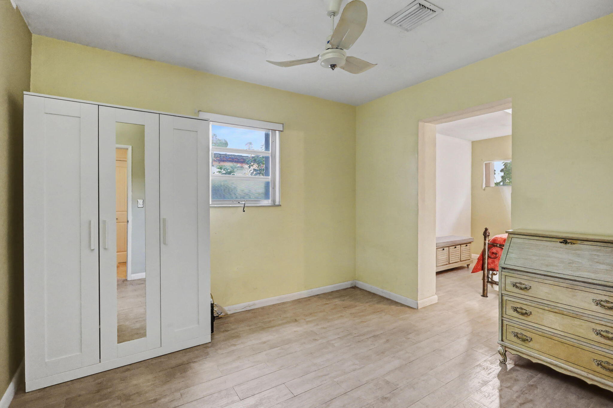 Miramar Tropical Homes - Residential