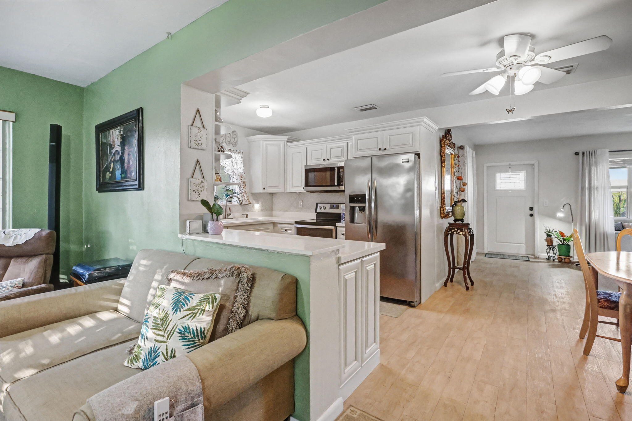 Miramar Tropical Homes - Residential