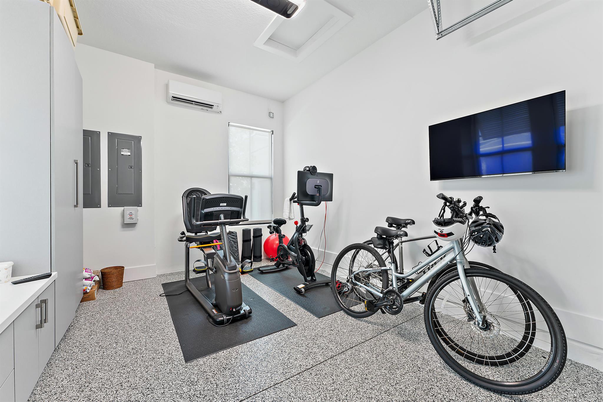 ARTISTRY - Residential