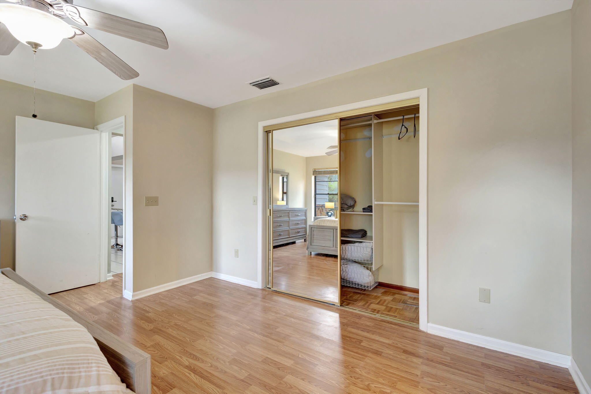 LANAIR PARK - Residential
