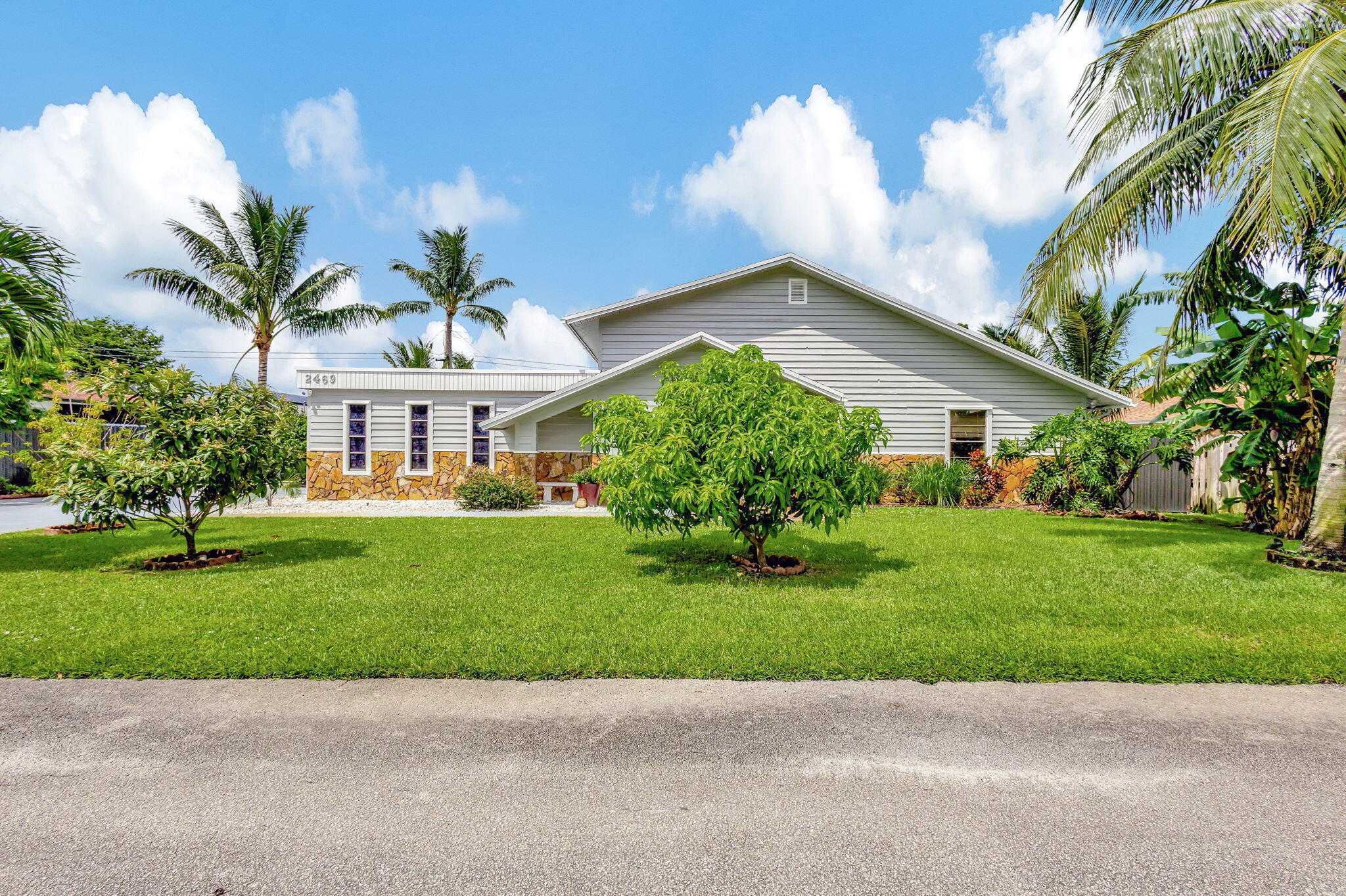 LANAIR PARK - Residential