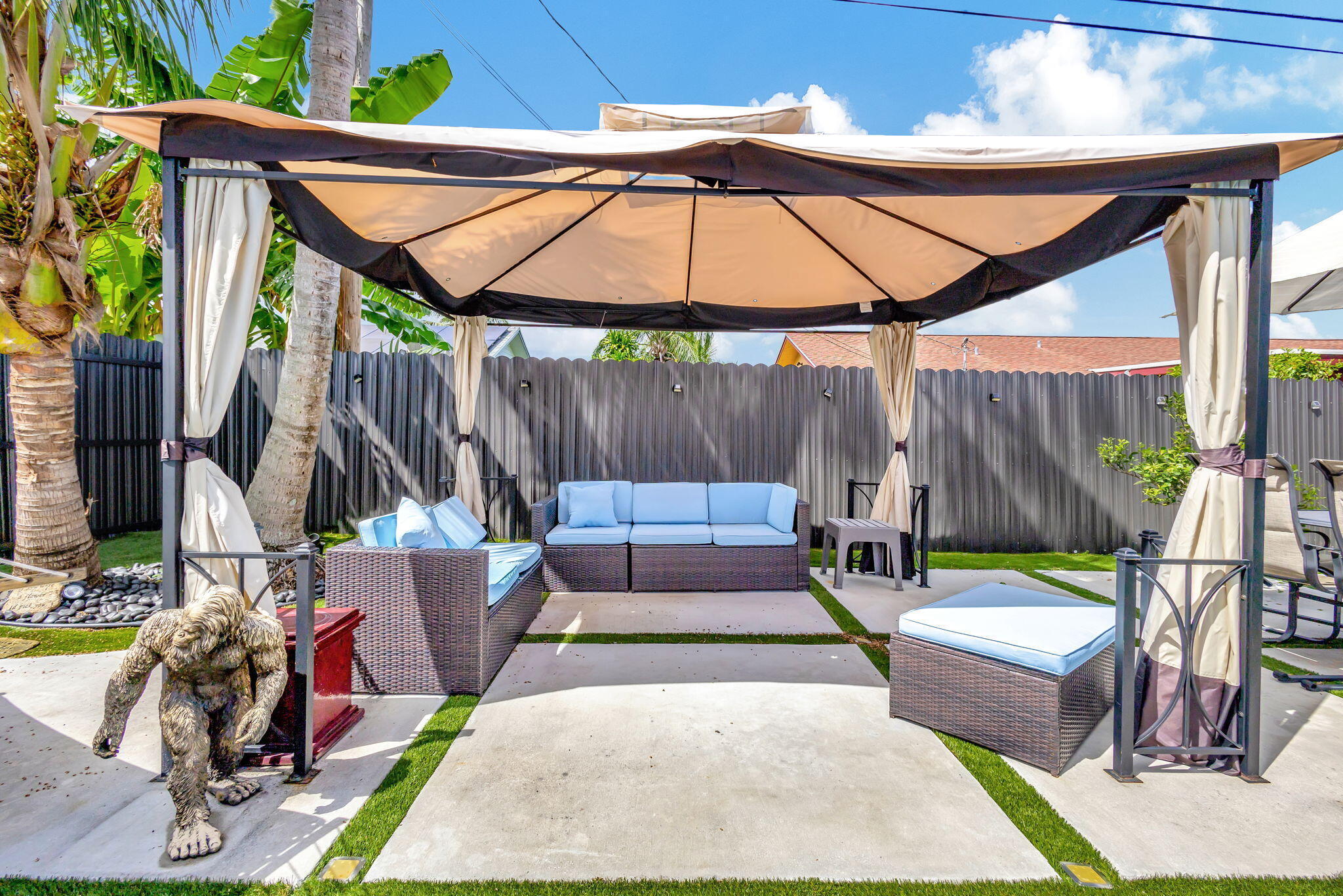 LANAIR PARK - Residential