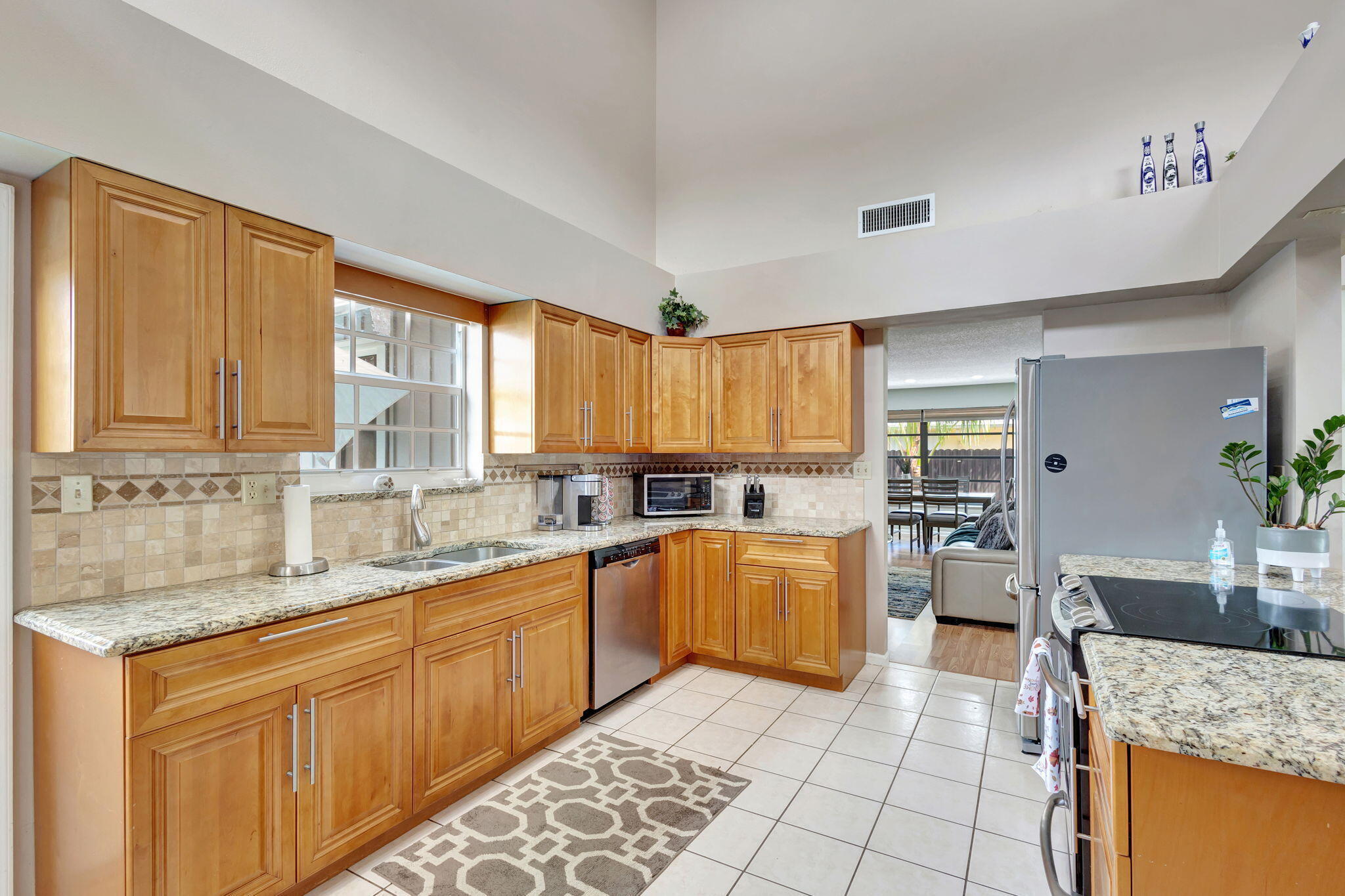 LANAIR PARK - Residential