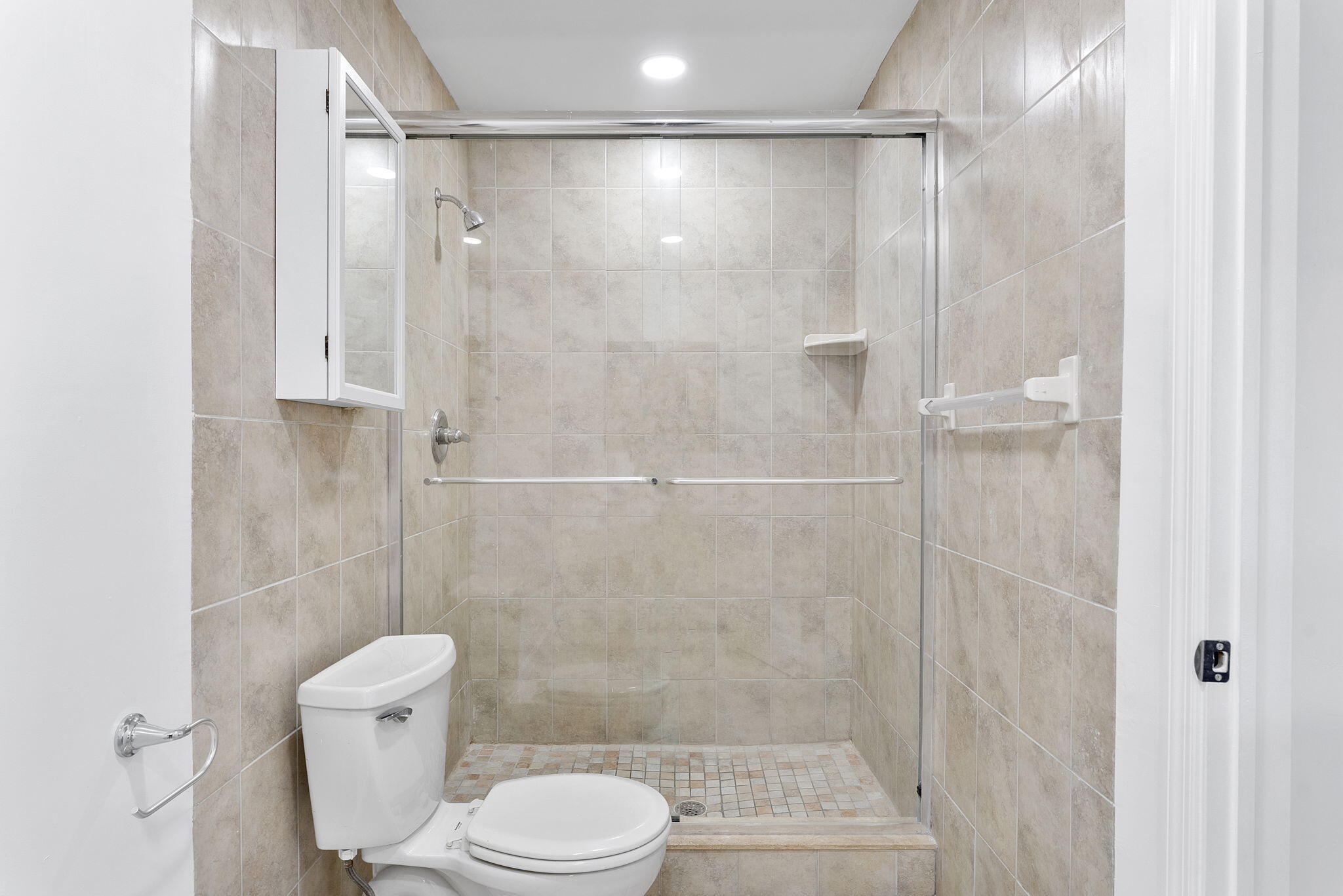 College Park Estates 41-1 - Residential Lease