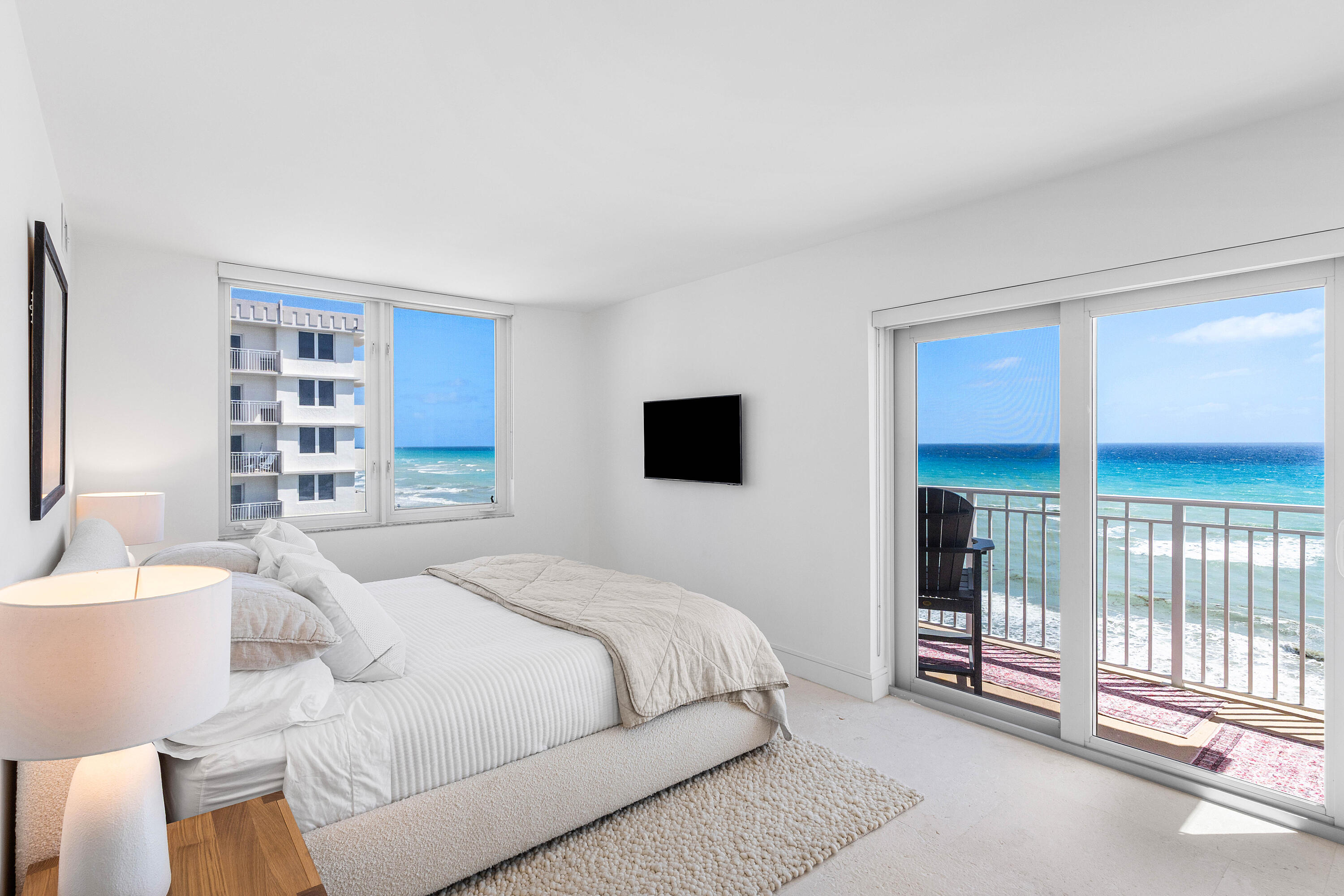 AMBASSADORS V SOUTH CONDO - Residential