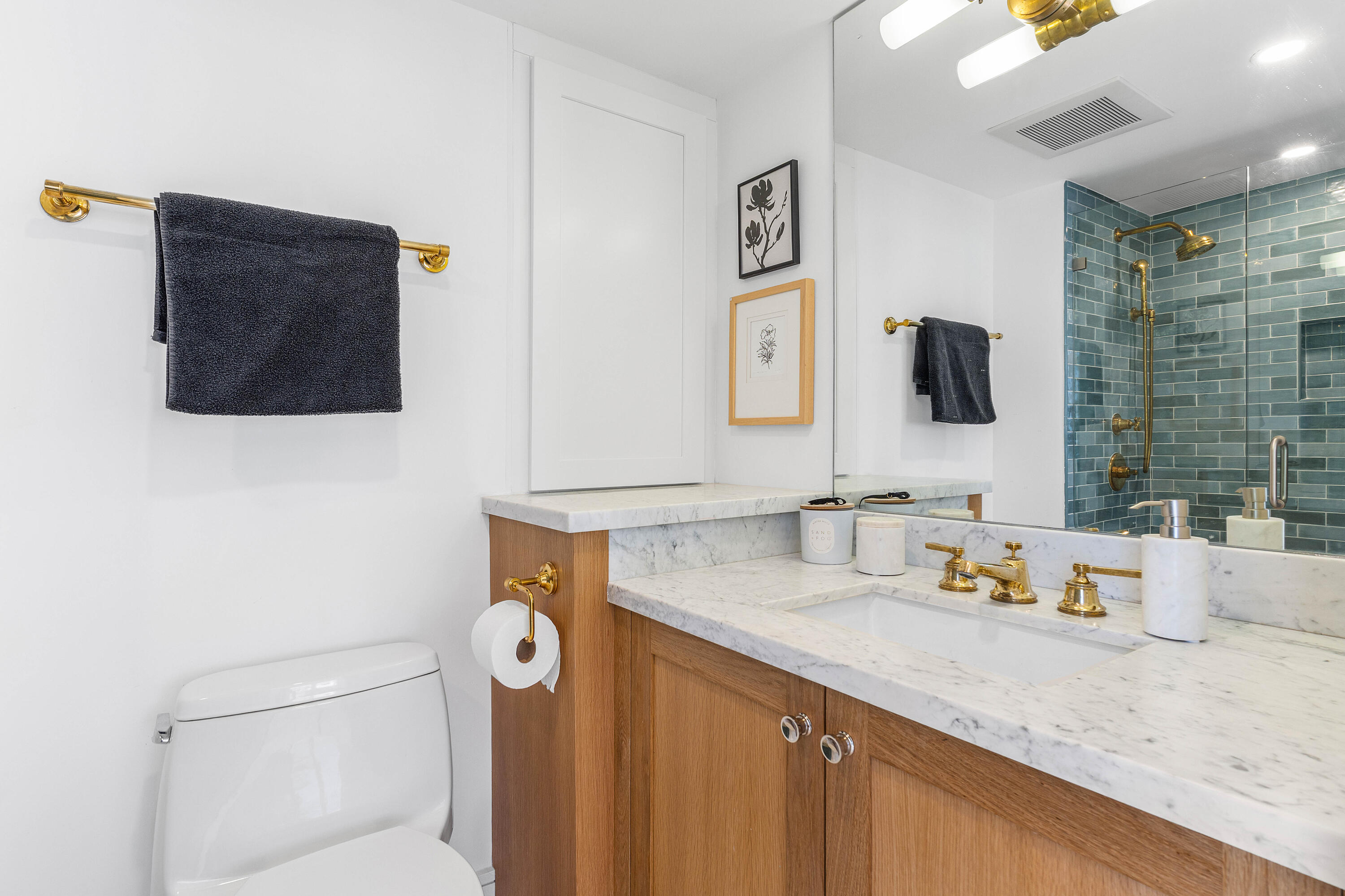 AMBASSADORS V SOUTH CONDO - Residential