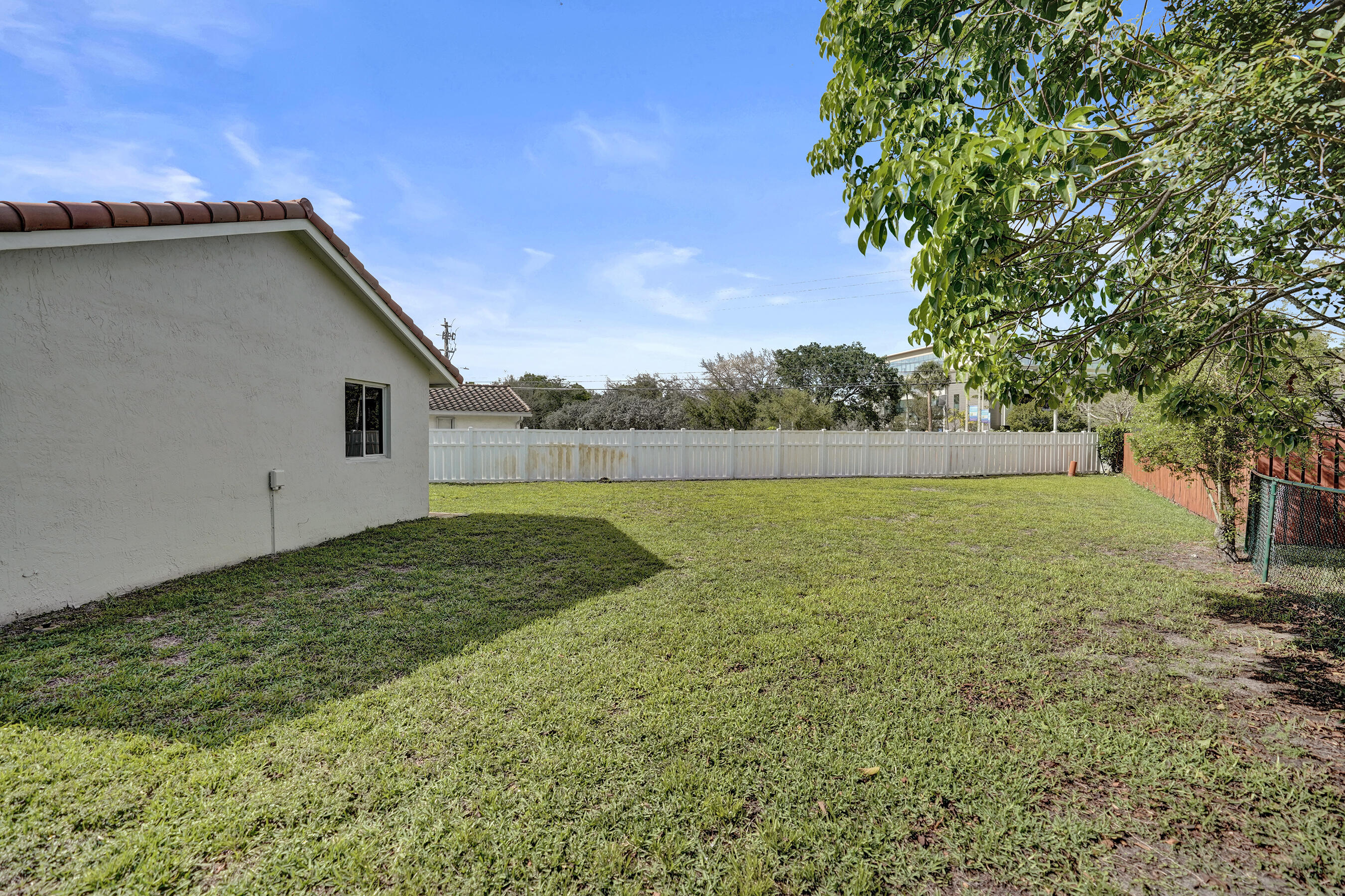 DIAFLOR SUBDIVISION - Residential