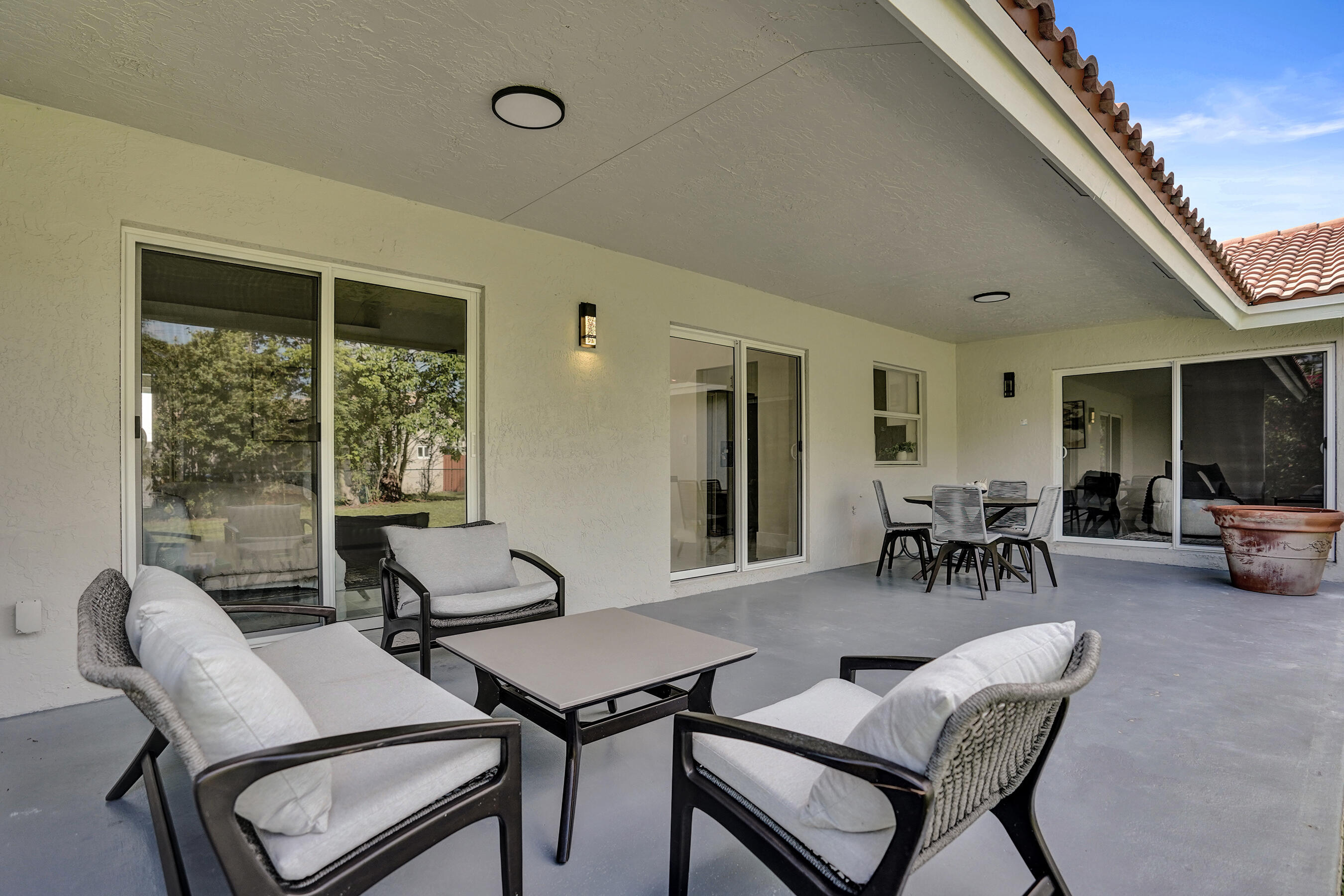 DIAFLOR SUBDIVISION - Residential