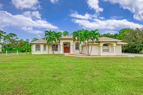 A home in Loxahatchee