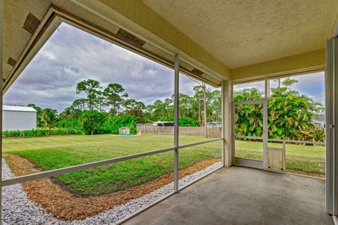 A home in Loxahatchee