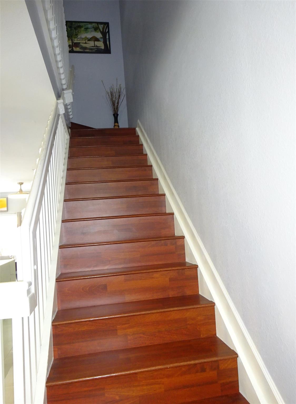 Isle At Bayshore - Residential