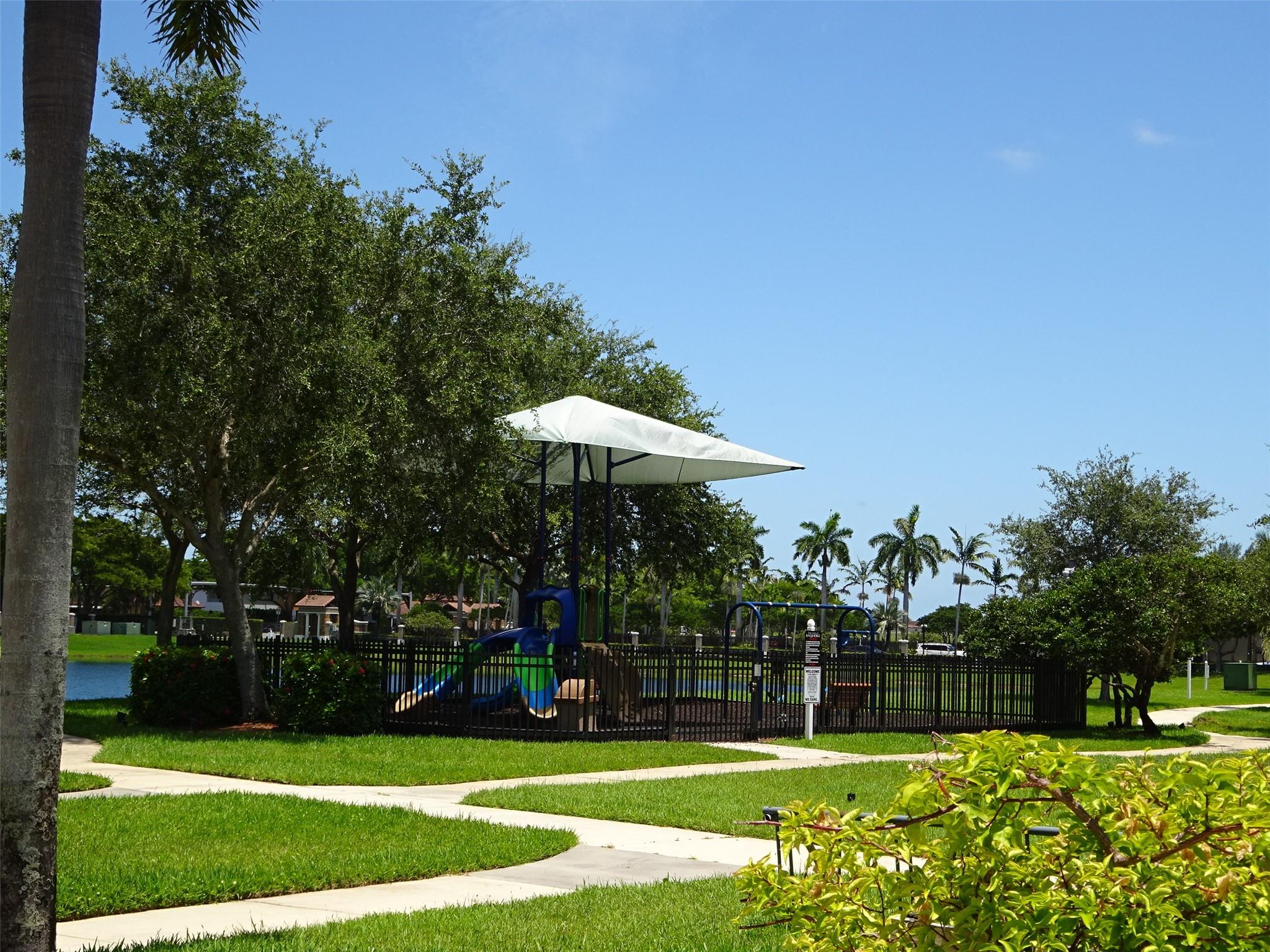 Isle At Bayshore - Residential