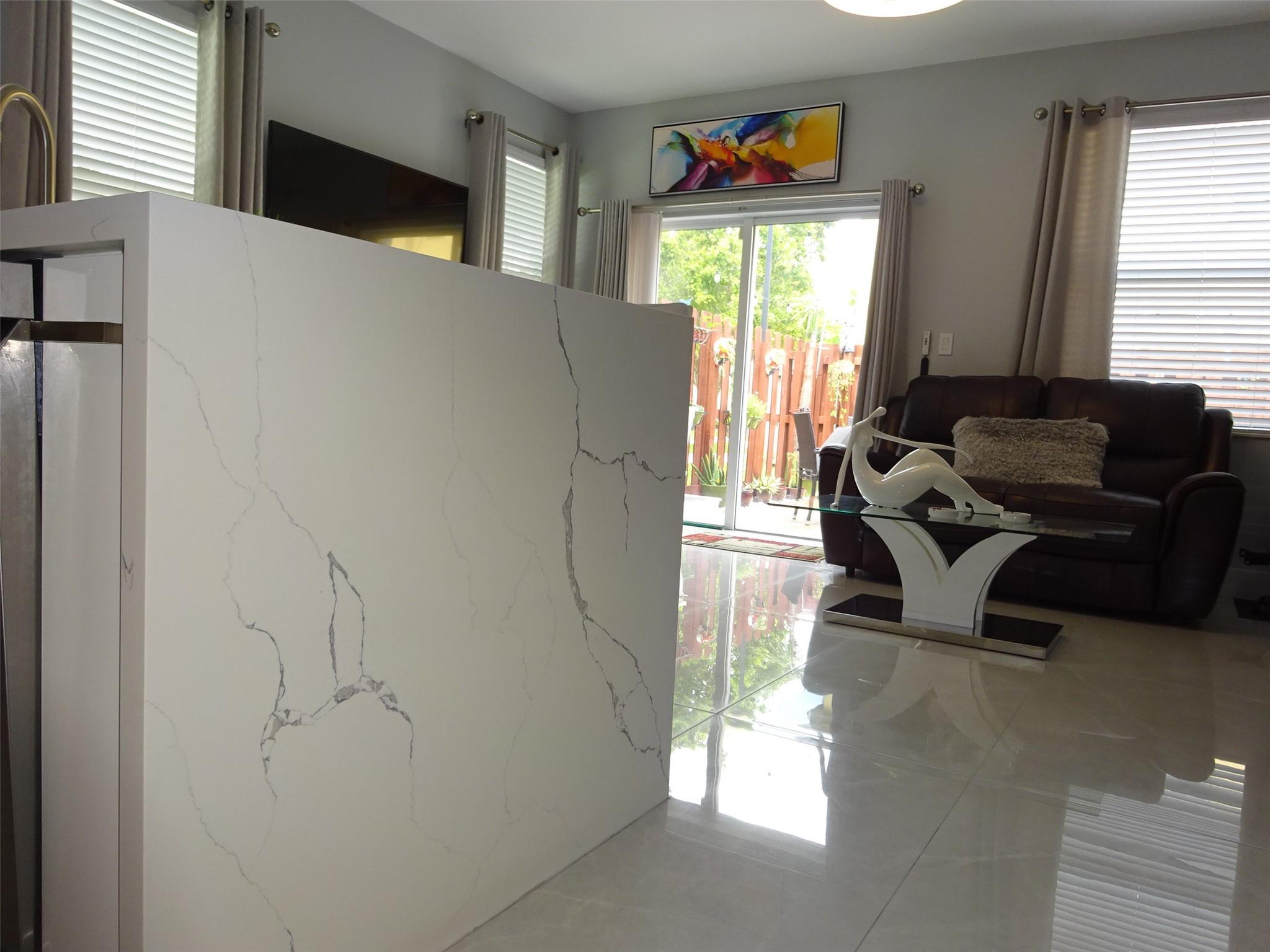 Isle At Bayshore - Residential