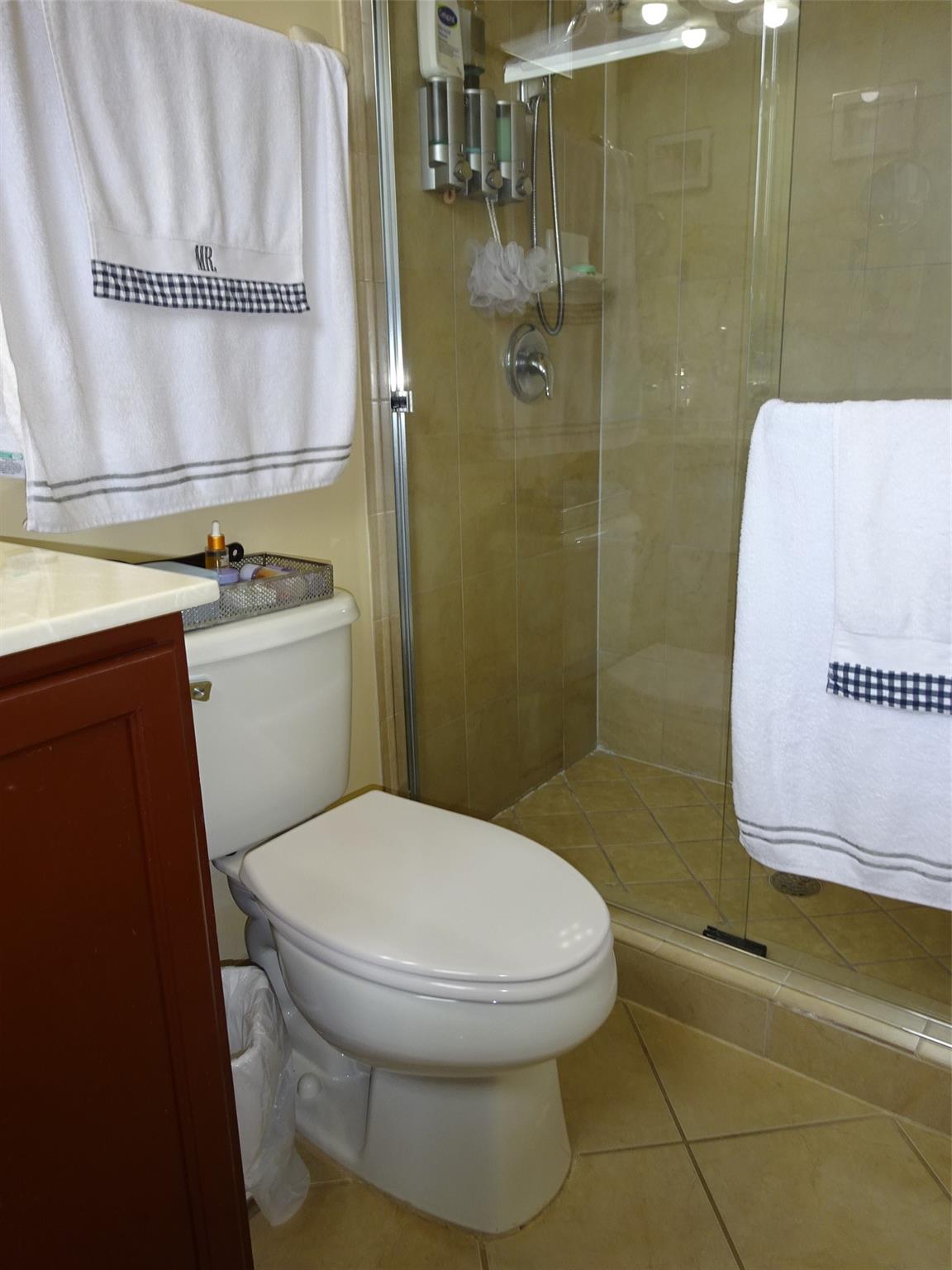 Isle At Bayshore - Residential