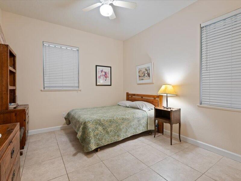 PALM GLADE RANCHES - Residential