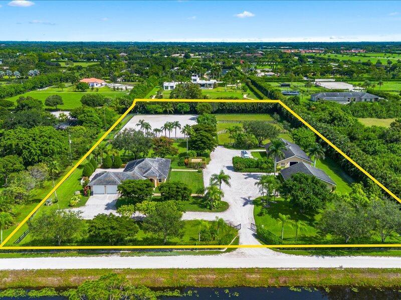 PALM GLADE RANCHES - Residential