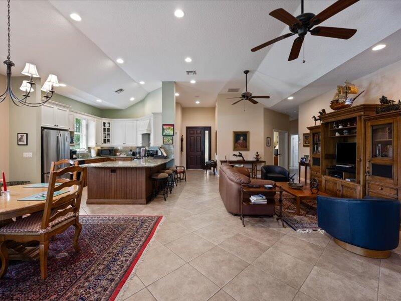 PALM GLADE RANCHES - Residential