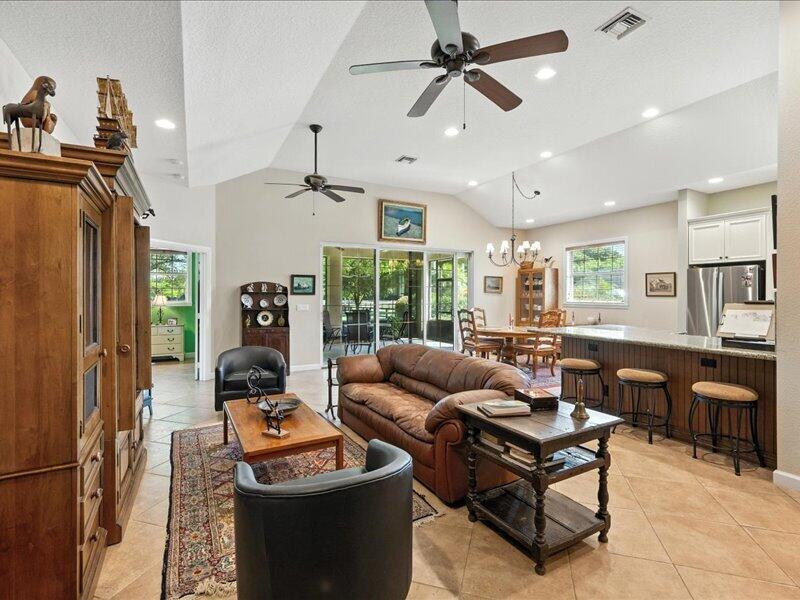 PALM GLADE RANCHES - Residential