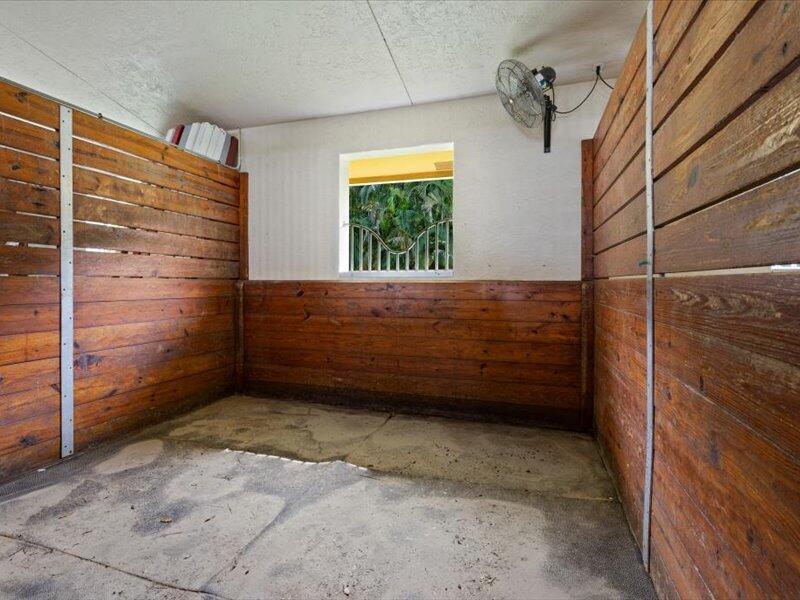 PALM GLADE RANCHES - Residential