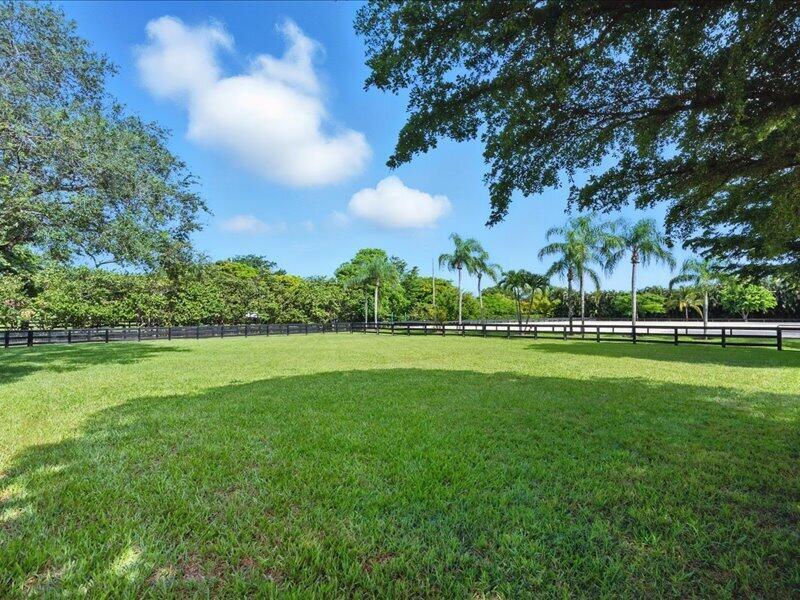 PALM GLADE RANCHES - Residential