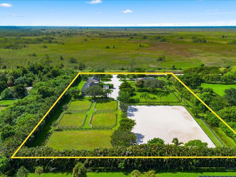 PALM GLADE RANCHES - Residential