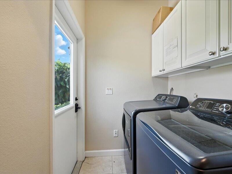 PALM GLADE RANCHES - Residential