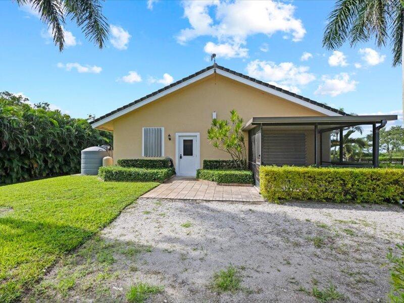 PALM GLADE RANCHES - Residential