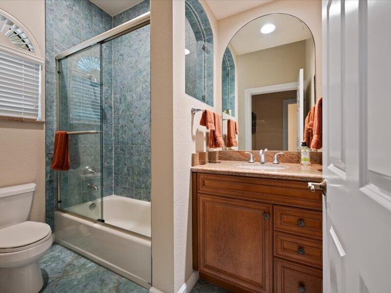 PALM GLADE RANCHES - Residential