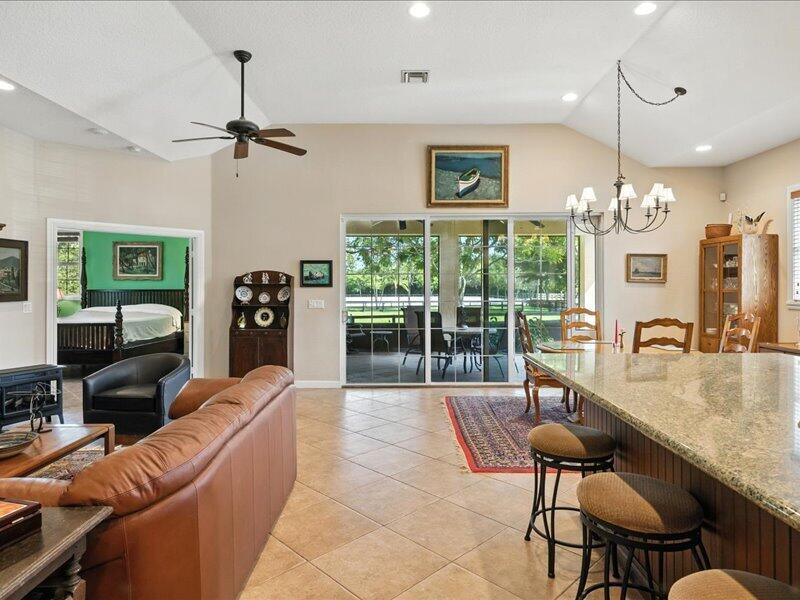 PALM GLADE RANCHES - Residential