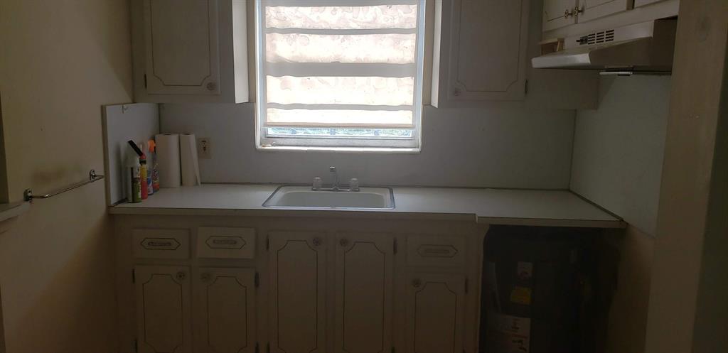 SUSSEX H CONDOMINIUM - Residential