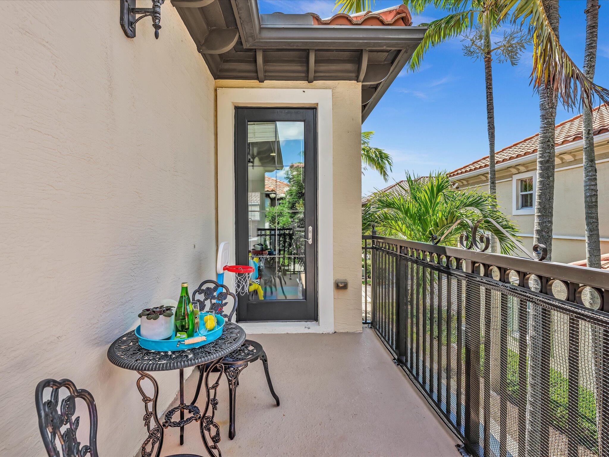 ARTESIA / SAWGRASS LAKES - Residential