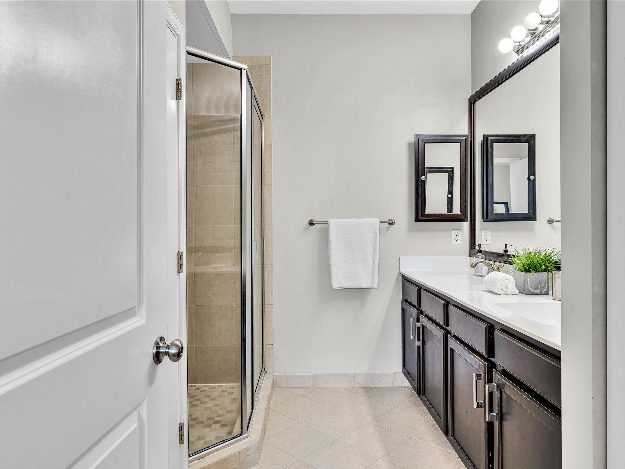ARTESIA / SAWGRASS LAKES - Residential