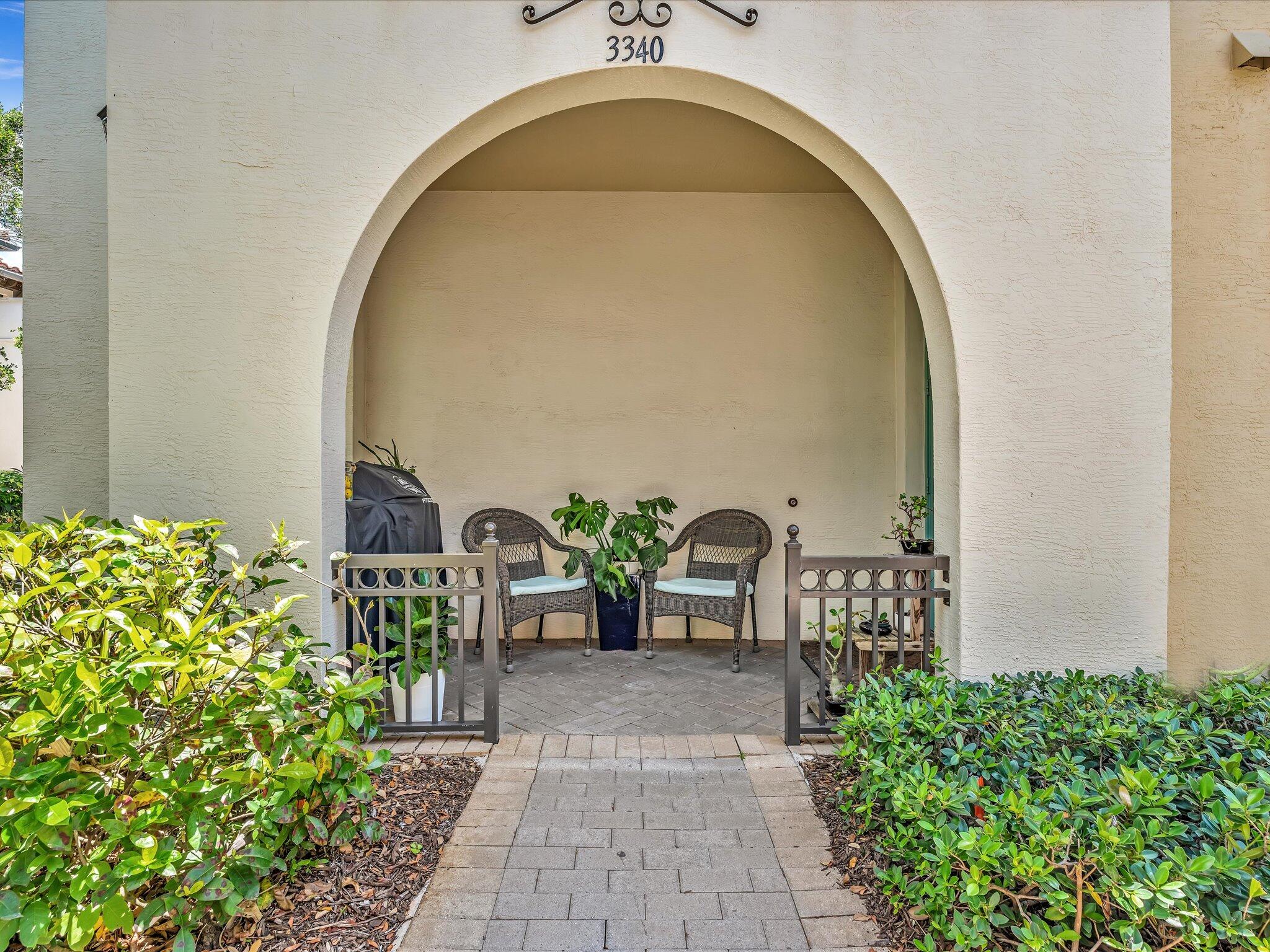 ARTESIA / SAWGRASS LAKES - Residential