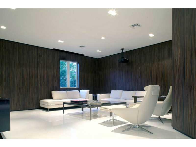 HARBOR BEACH - Residential