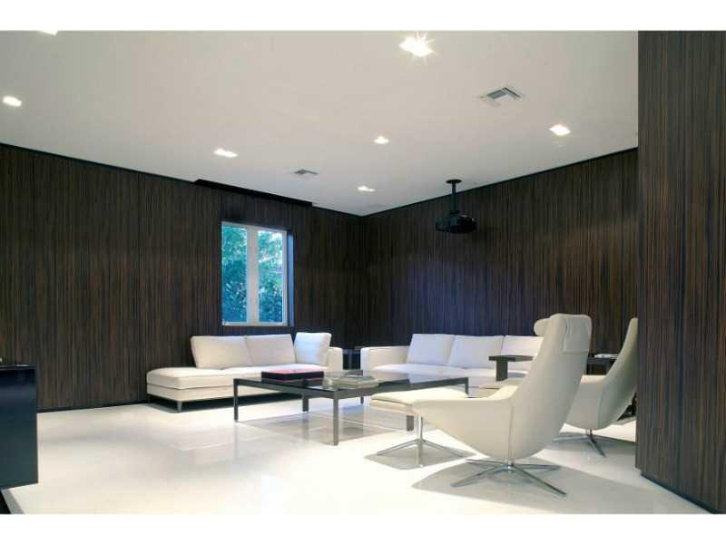 HARBOR BEACH - Residential